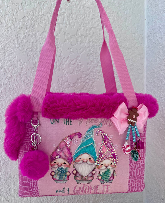 .FLASH SALE/ GNOME PINK PET CARRIER.